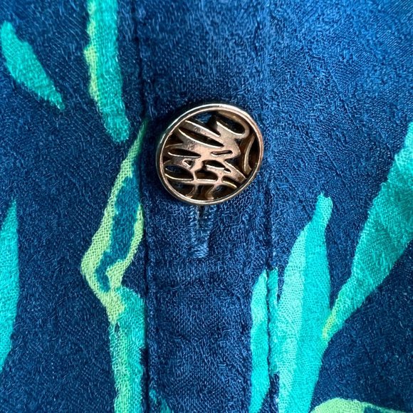 Lilly Pulitzer Top XS Blue Button Up V-Neck Long Sleeve Tropical Elsa - Picture 13 of 14